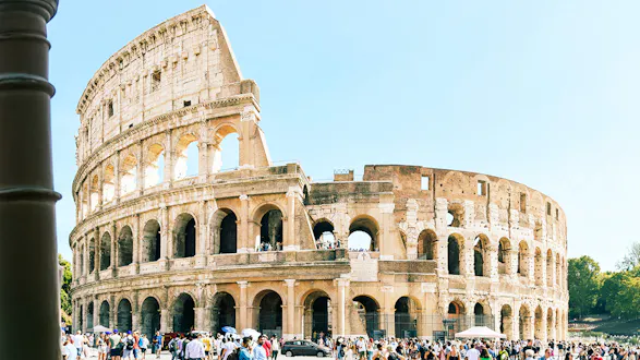 Tour: Colosseum Arena Tour with Palatine Hill & Roman Forum