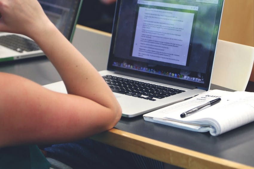 Reflection program for an internship abroad