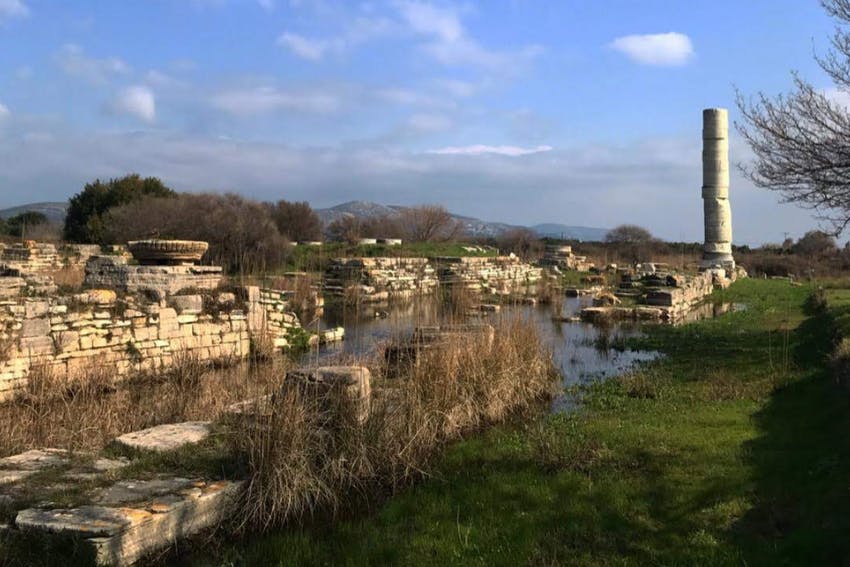 Aencient ruins in Samos Island, Greece - Intern Abroad HQ