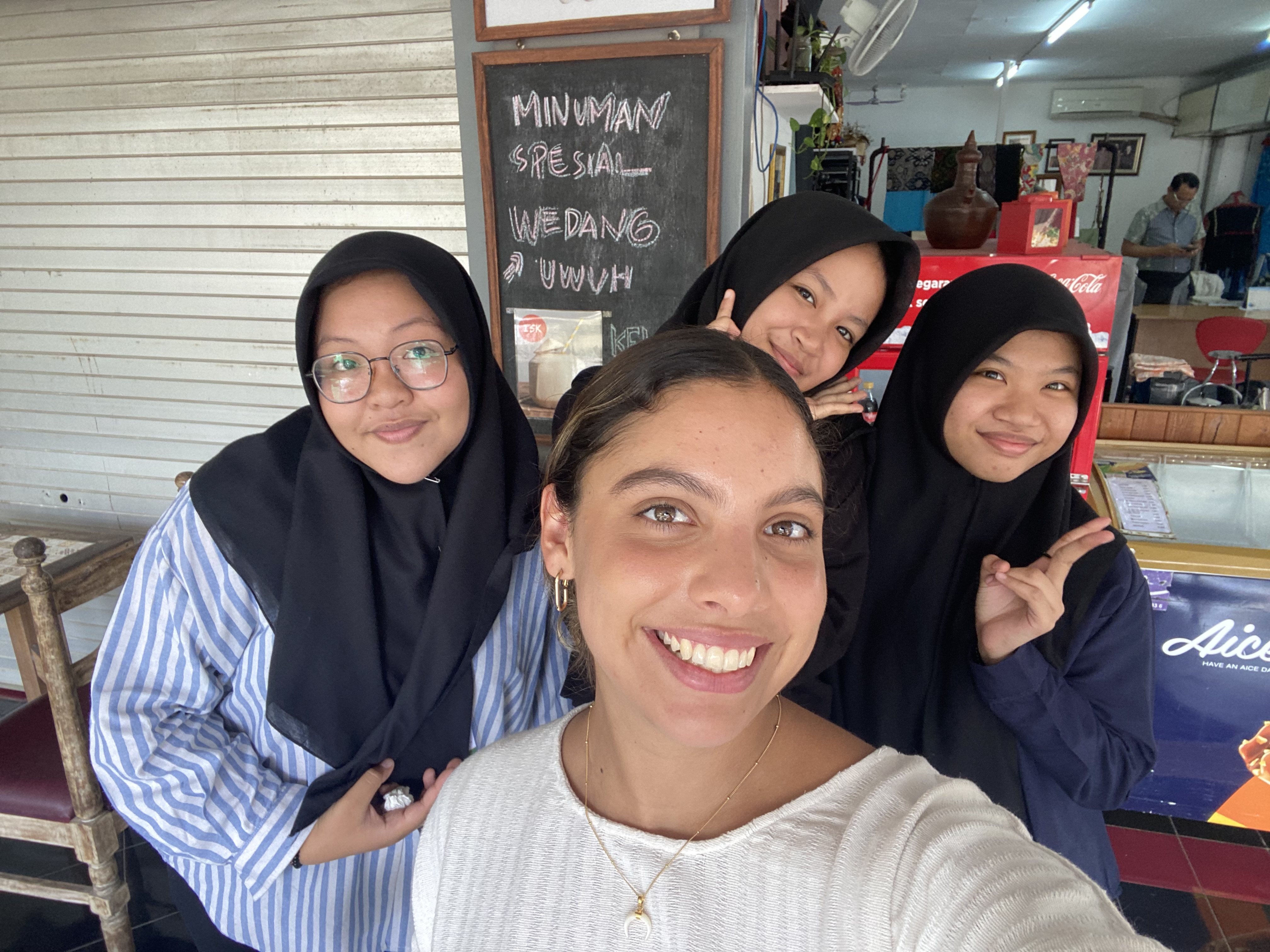 Interns in Bali, Intern Abroad HQ