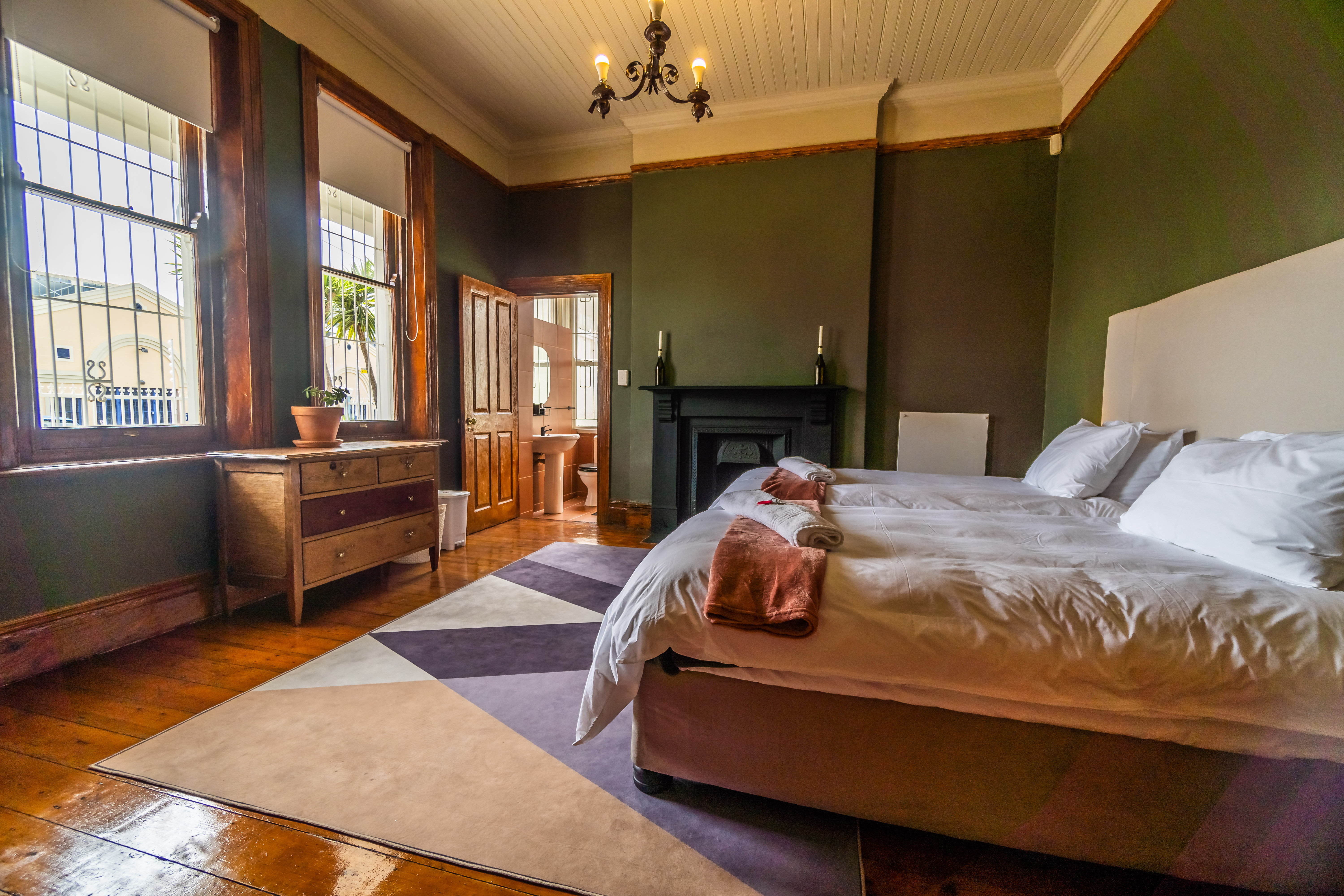 Internship accommodation examples in Cape Town, South Africa, Intern Abroad HQ