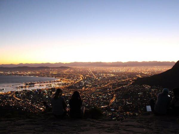 Internship students enjoy the Cape Town city lights