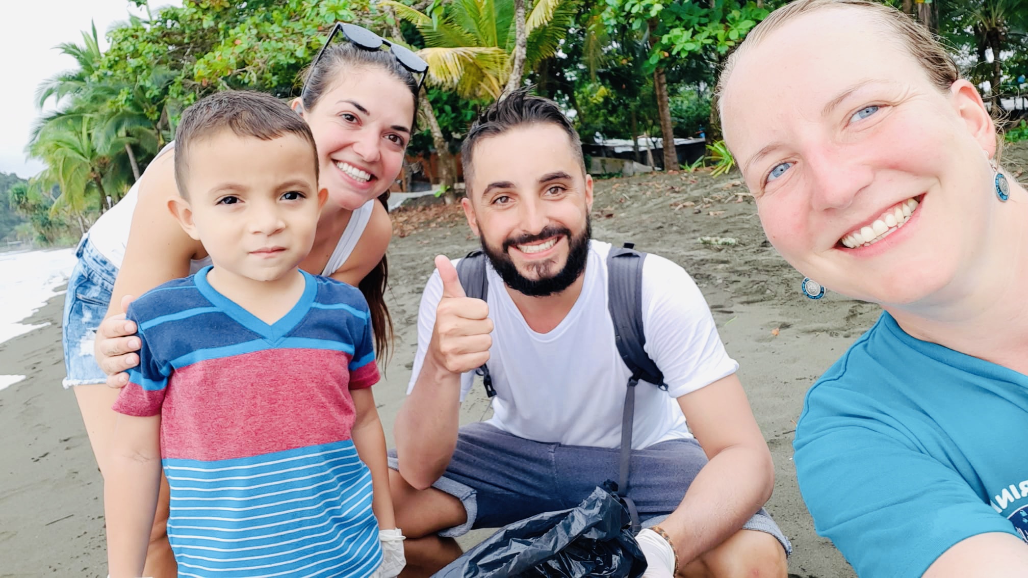 Interns in Manuel Antonio