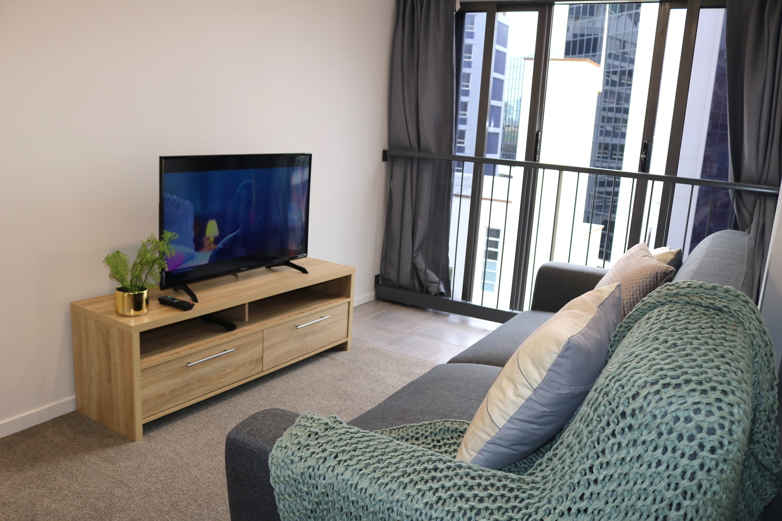 Example photographs for accommodation in Auckland - internships in New Zealand, Intern Abroad HQ