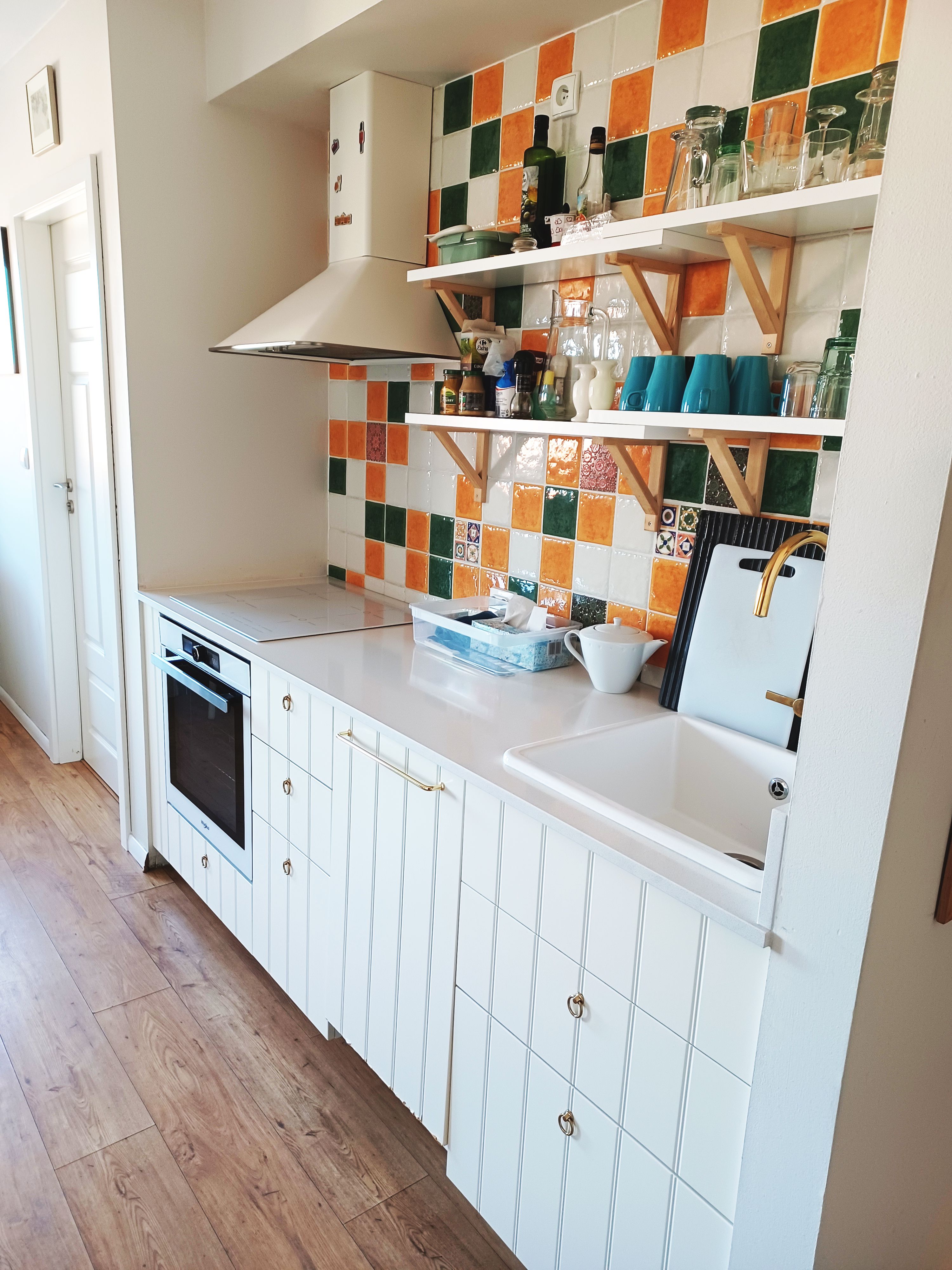 Example of internship program accommodation in Wroclaw, Poland - kitchen, Intern Abroad HQ