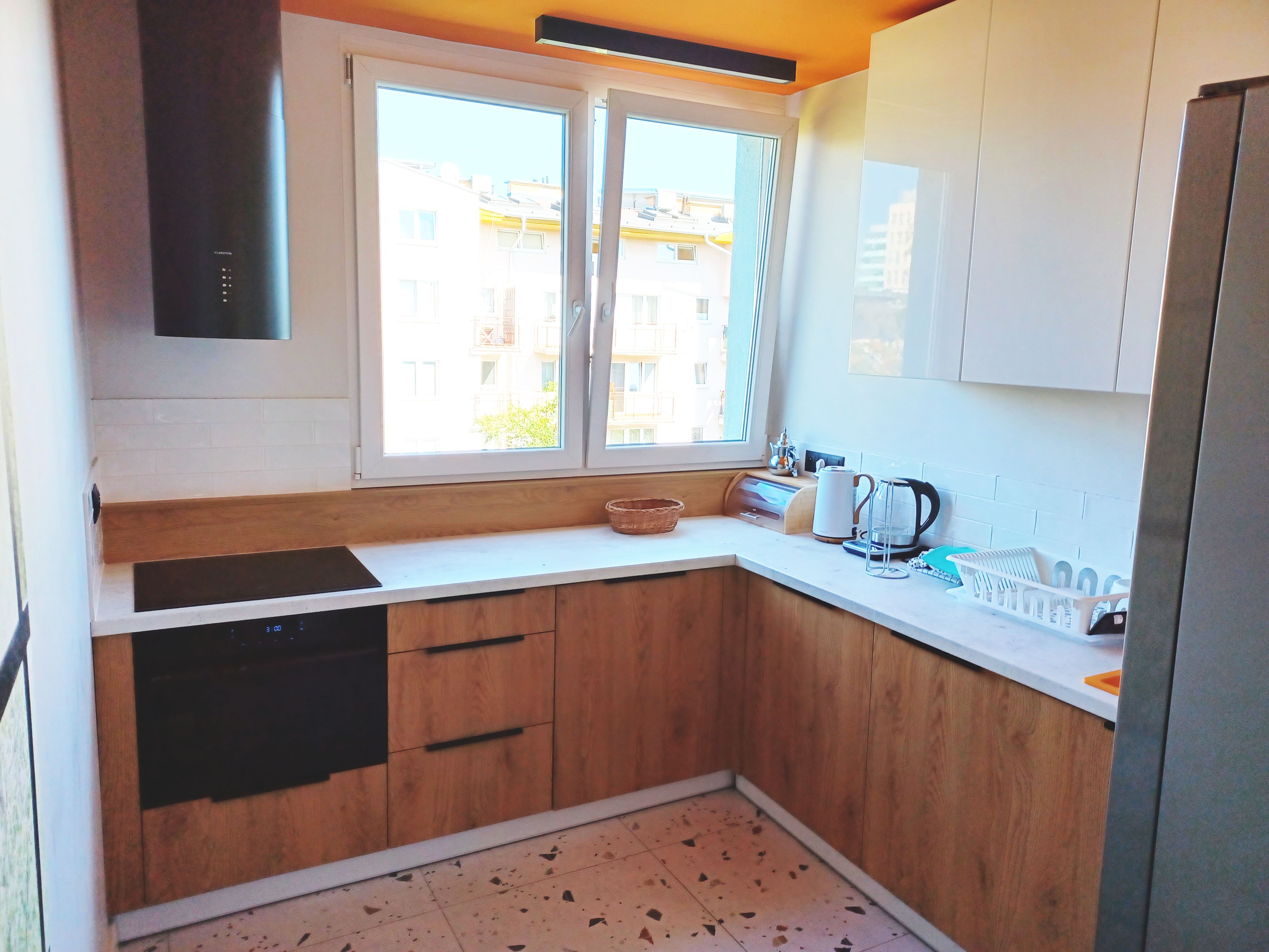 Example of internship program accommodation in Wroclaw, Poland - kitchen, Intern Abroad HQ
