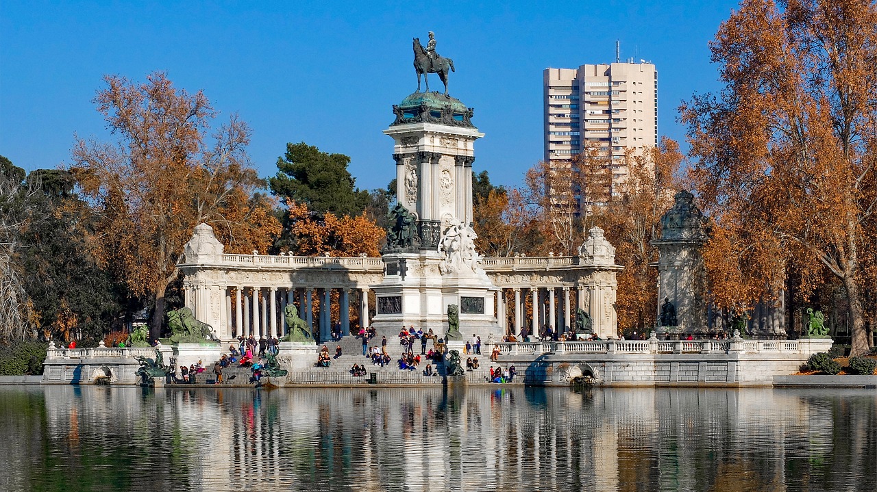 Intern abroad in Madrid, Spain