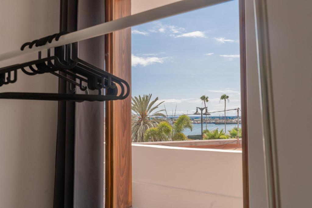 Accommodation inclusion for internships in Tenerife, Spain, Intern Abroad HQ