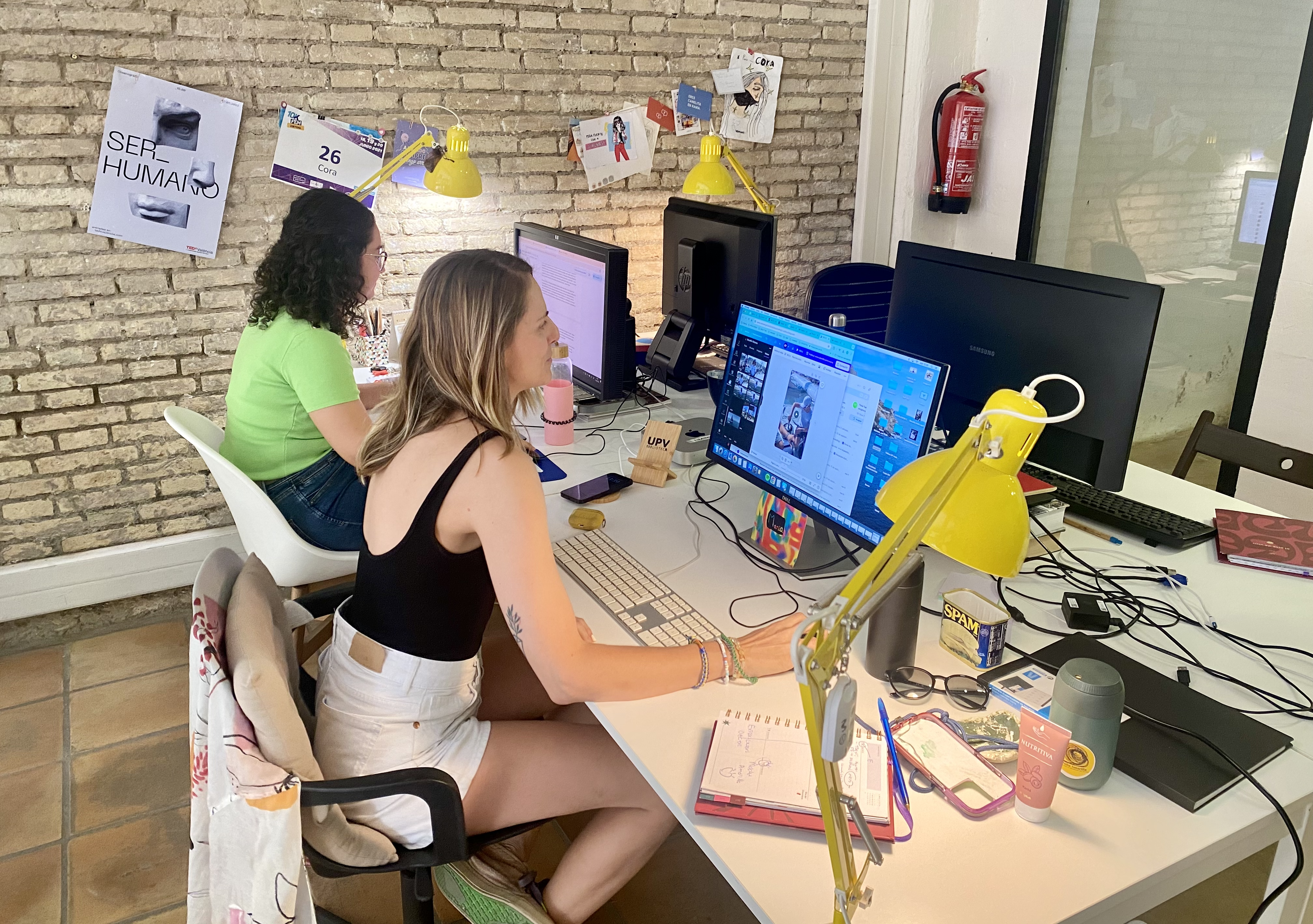 Intern abroad in Valencia, Spain