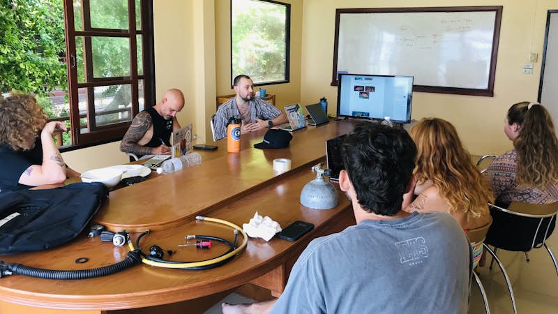 Marine Conservation Internship in Thailand, learn to scuba dive, Intern Abroad HQ