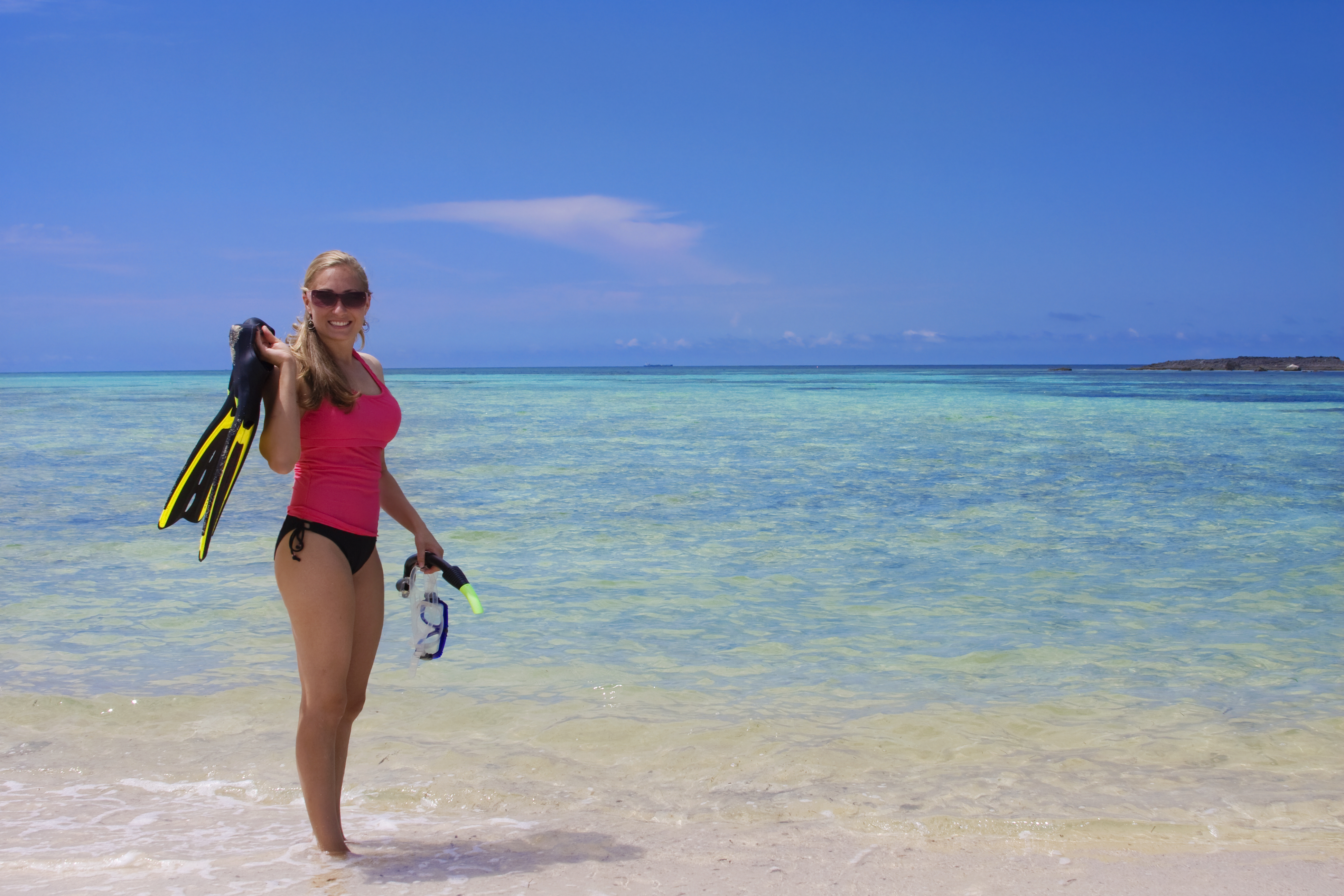 Beautifull beach in Zanzibar - Intern Abroad HQ