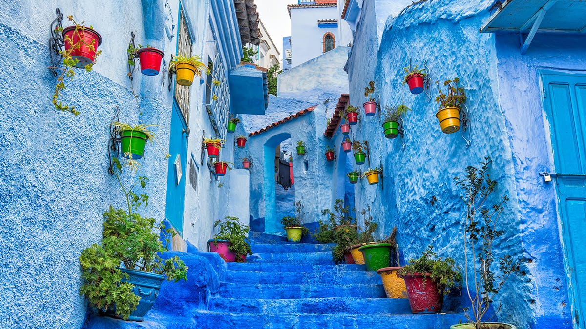 Add-ons and experiences for interns in Morocco